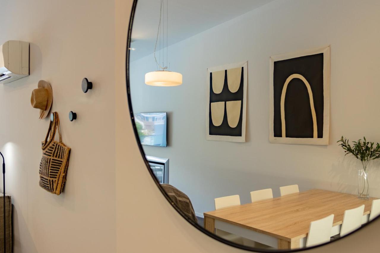 Appartamento Stylish Haven Luxury Interiors In Prime Location Distretto di Distretto di Queenstown Esterno foto